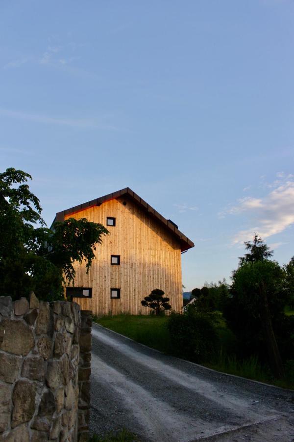 Garden Loft Villa Roczyny Buitenkant foto