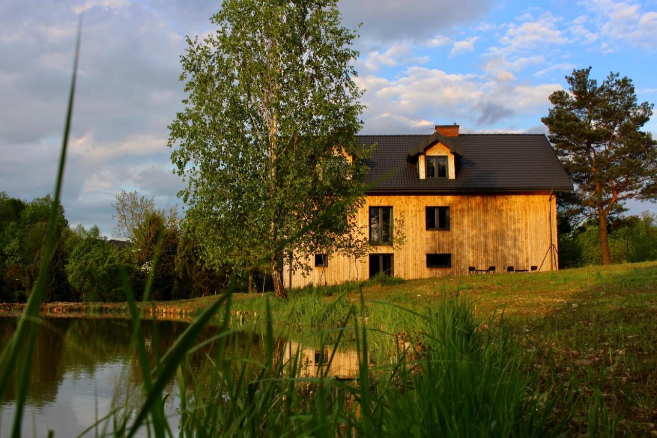 Garden Loft Villa Roczyny Buitenkant foto