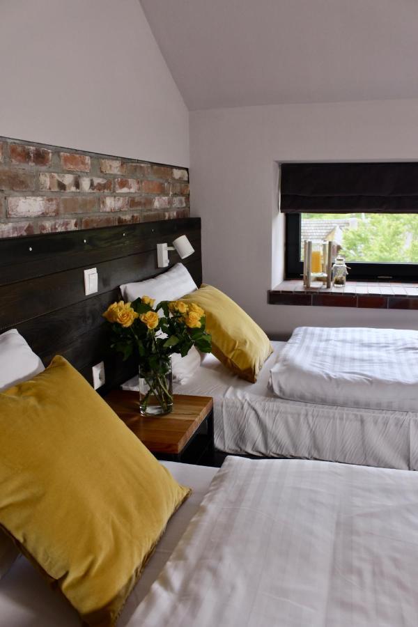 Garden Loft Villa Roczyny Buitenkant foto
