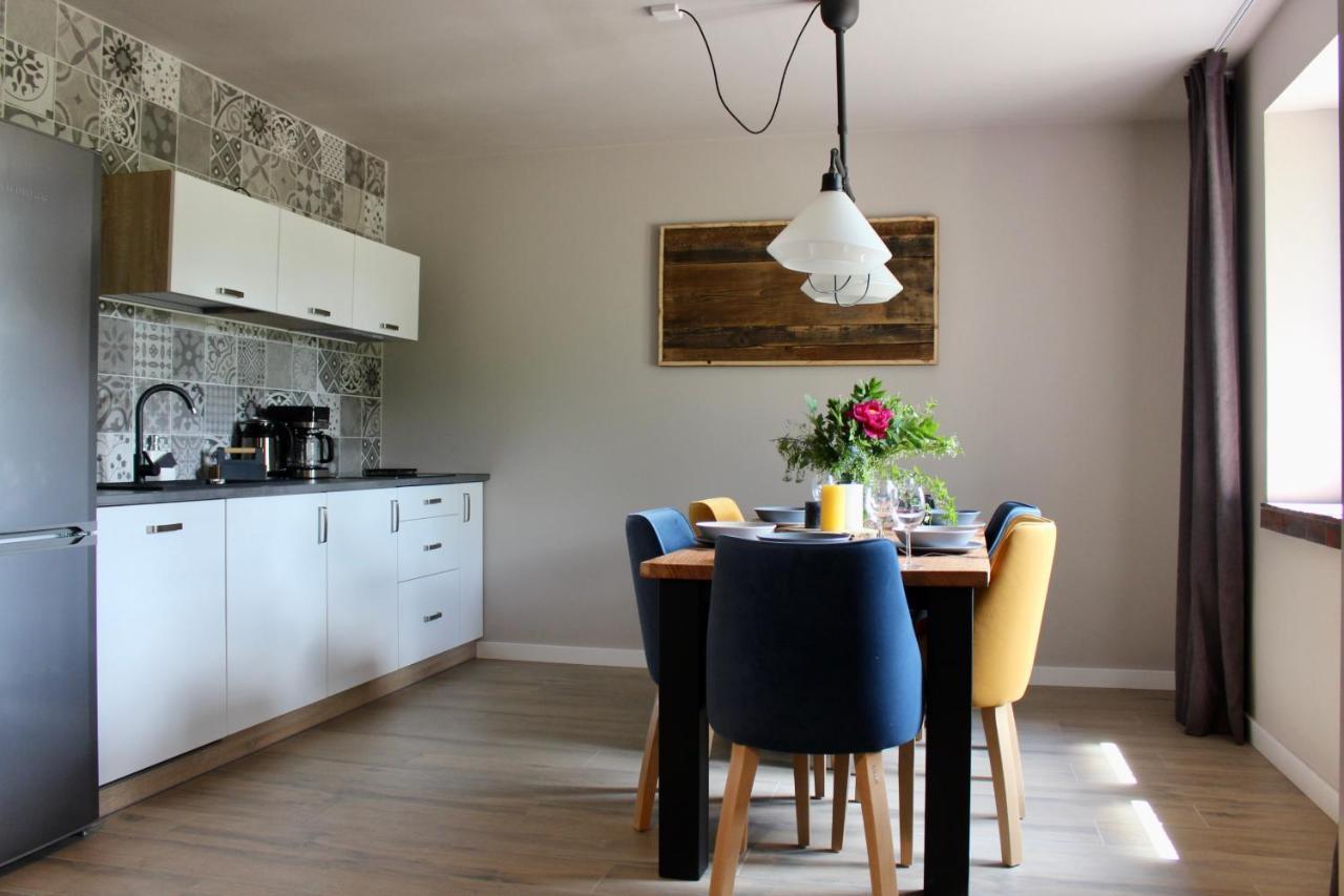 Garden Loft Villa Roczyny Buitenkant foto